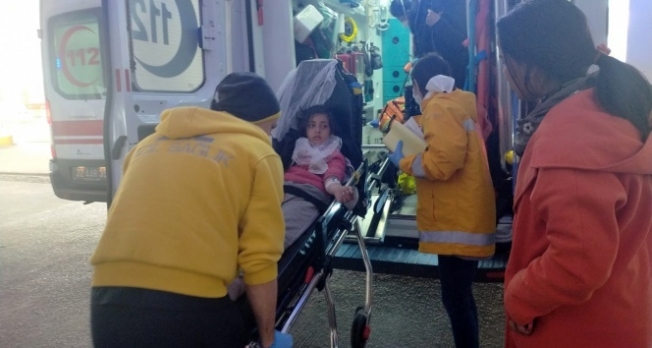 İnsanlık dramı! Yunan güvenlik güçleri mültecilere ateş açtı: 1 ölü, 5 yaralı!