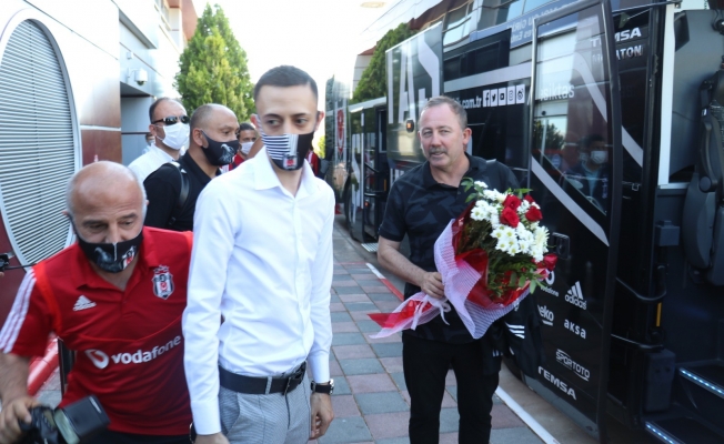 Beşiktaş kafilesi Malatya'ya geldi! Siyah-beyazlılarda 6 isim eksik...