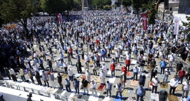 Cumhurbaşkanı Erdoğan açıkladı! "350 bin kişi iştirak etti"