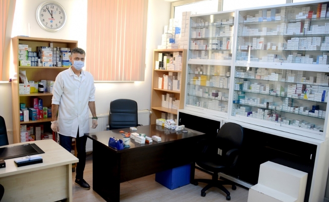 Malatya'daki ihtiyaç sahiplerine ilaçları ulaştırılıyor