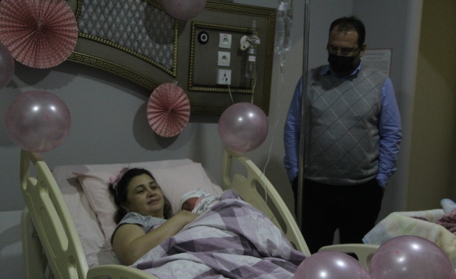 Malatya'da yeni yılın ilk bebeği 'Furkan'