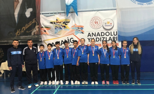 Malatya Badminton takımında şampiyonluk sevinci