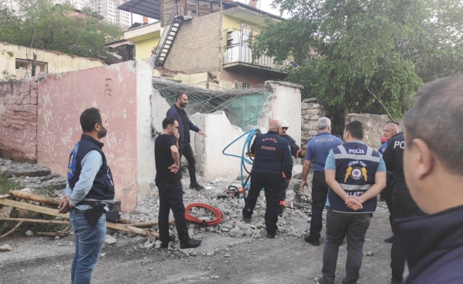 Malatya'da duvar çöktü: 1 ölü, 1 yaralı