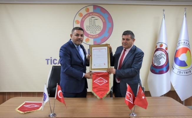Türkiye’de ilk…  Malatya TSO’ya “TSE Hizmet Yeterlilik Belgesi”