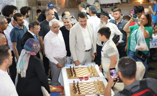 1. Arslantepe uluslararası satranç turnuvası başladı
