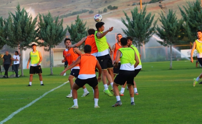 Yeni Malatyaspor, sezona eksik kadroyla hazırlanıyor