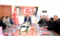 Pütürge’li muhtarlardan Başkan Gürkan’a teşekkür ziyareti