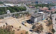 Yeşilyurt Belediyesi'nin yeni hizmet binası inşaatı sürüyor