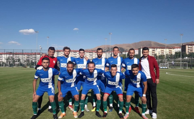 Yeşilyurt Belediyespor ilk hazırlık maçında berabere kaldı