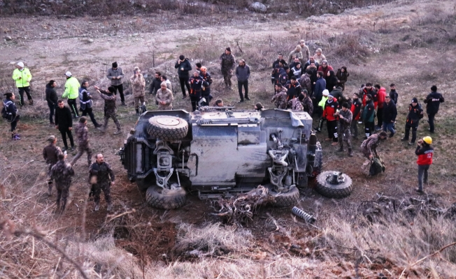 Cumhurbaşkanı Erdoğan’ın Doğanyol ziyareti öncesi polis zırhlı aracı kaza yaptı: 5 yaralı!