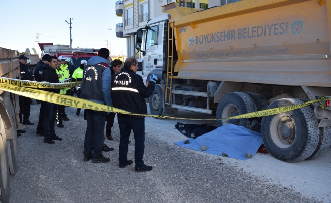 Malatya'da feci ölüm: Hafriyat kamyonu belediye işçisini ezdi!