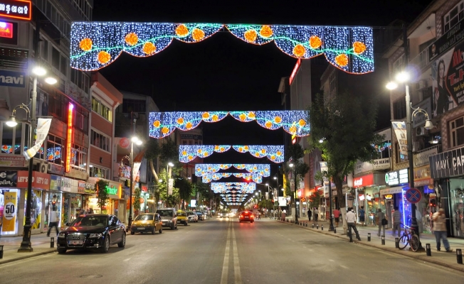 Malatya'da Kapalı Caddeler Bu Gece Açılıyor.. Maske Zorunlu Oldu