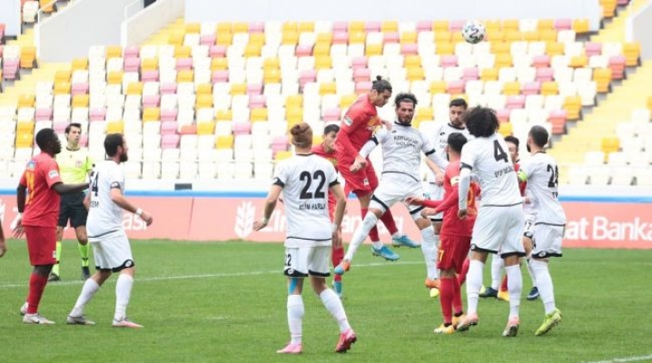 YMS, Kupada Etimesgut Belediye’yi 2-0’la Eledi