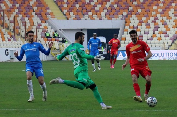 Yeni Malatyaspor kendi sahasında hayal kırıklığı yaşadı: 3-1