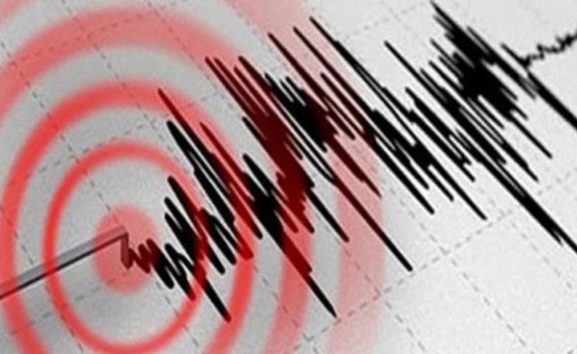 Elazığ'da korkutan deprem! Malatya'da da hissedildi!