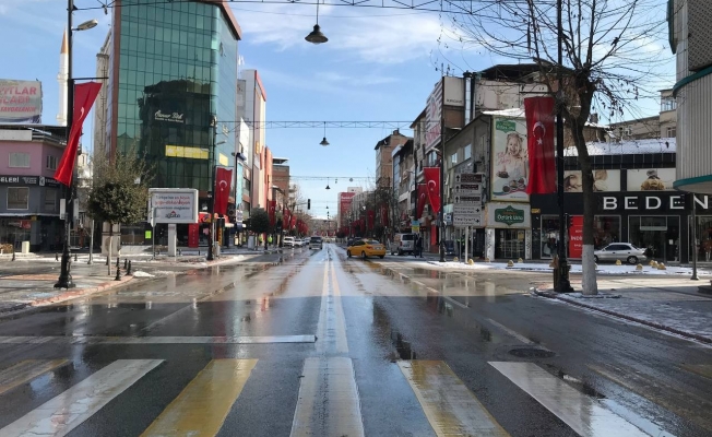 Malatya’da kısıtlama sessizliği