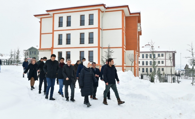 AK Partili Çalık: Yakınca Deprem Konutları Şubat’ta hak sahiplerine teslim edilecek