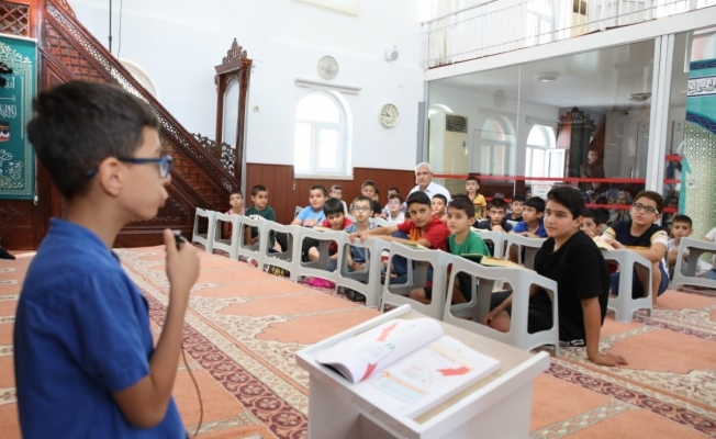 Başkan Güder’den, Kur'an kursu öğrencilerine ilgi
