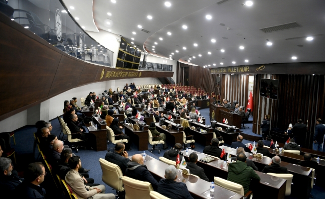 Gürkan, Büyükşehir Belediyesi Meclis Salonunda vatandaşlarla bir araya geldi