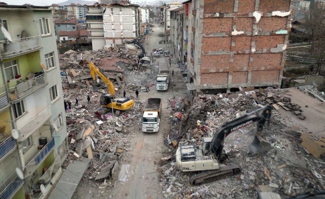 Depremin yıktığı Malatya’da bin 251 enkaz kaldırıldı