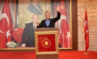 CHP’li Sarıoğlu Ak Parti’de aday adayı