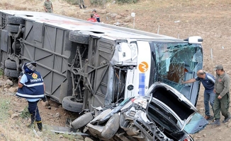 Kahramanmaraş'ta feci kaza!.. 7 ölü, 24 yaralı...