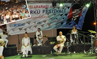 14. Uluslararası Arguvan Türkü Festivali'ne büyük ilgi!