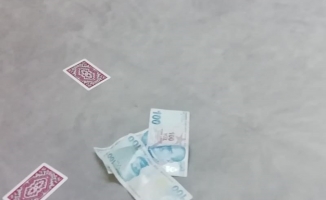 Malatya'da kumar oynatan iş yerine baskın: 4 şahsa ceza!