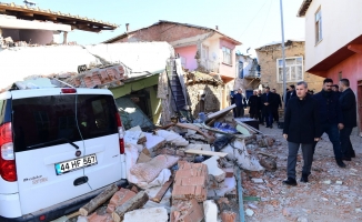 Yeşilyurt Belediyesi sosyal ve spor tesisleri depremden dolayı 24 saat açık!