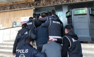 Malatya'da FETÖ'den 3 kişi tutuklandı!