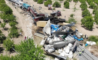 Tren kazasında "izinsiz hareket" iddialarına yalanlama
