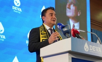 “Türkiye’nin Turgut Özal’ın yaptığı gibi bir siyasete ihtiyacı var”