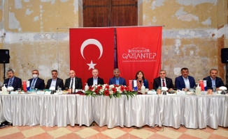 Başkan Gürkan Fırat Havzası Değerlendirme Toplantısı'na katıldı