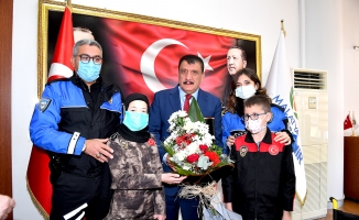 Başkan Gürkan ‘’Engelli kardeşlerimizin önündeki engelleri kaldırmalıyız’’