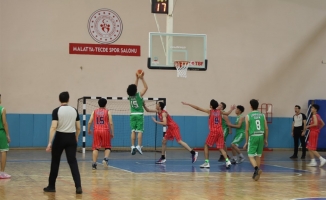 Basketbol’da Türkiye yarı finali heyecanı