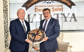 Başkan Gürkan, Kırgızistan heyetini kabul etti
