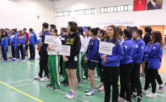 Üniversitelerarası 1.lig Badminton Müsabakaları başladı