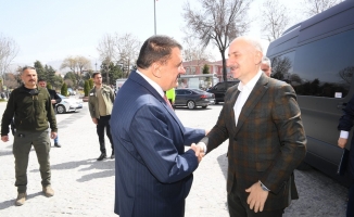 Bakan Karaismailoğlu’ndan Başkan Gürkan’a ziyaret 