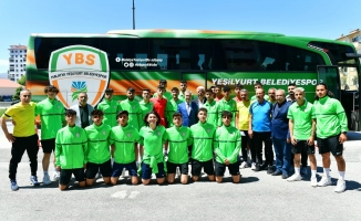 Yeşilyurt Belediyespor U-18 takımı Kahramanmaraş’a uğurladı