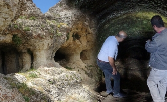 Akçadağ’daki mağara binlerce yıldır gizemini koruyor