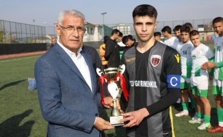 Başkan Güder'den Malatya şampiyonuna tebrik