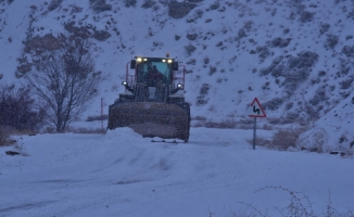 Malatya’da kardan kapalı kırsal mahalle yolları açıldı