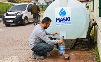 Vatandaşların su ihtiyacı tankerlerle karşılanıyor