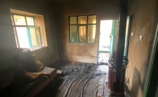 Ev yangınında 80 yaşındaki kadın hayatını kaybetti