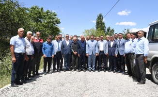 Gürkan: "Yazıhan’a 470 kilometre asfalt yapıldı"