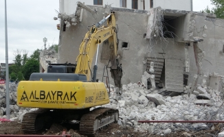 Malatya'da ağır hasarlı binaların yüzde 87'si yıkıldı
